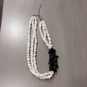Fashion necklace